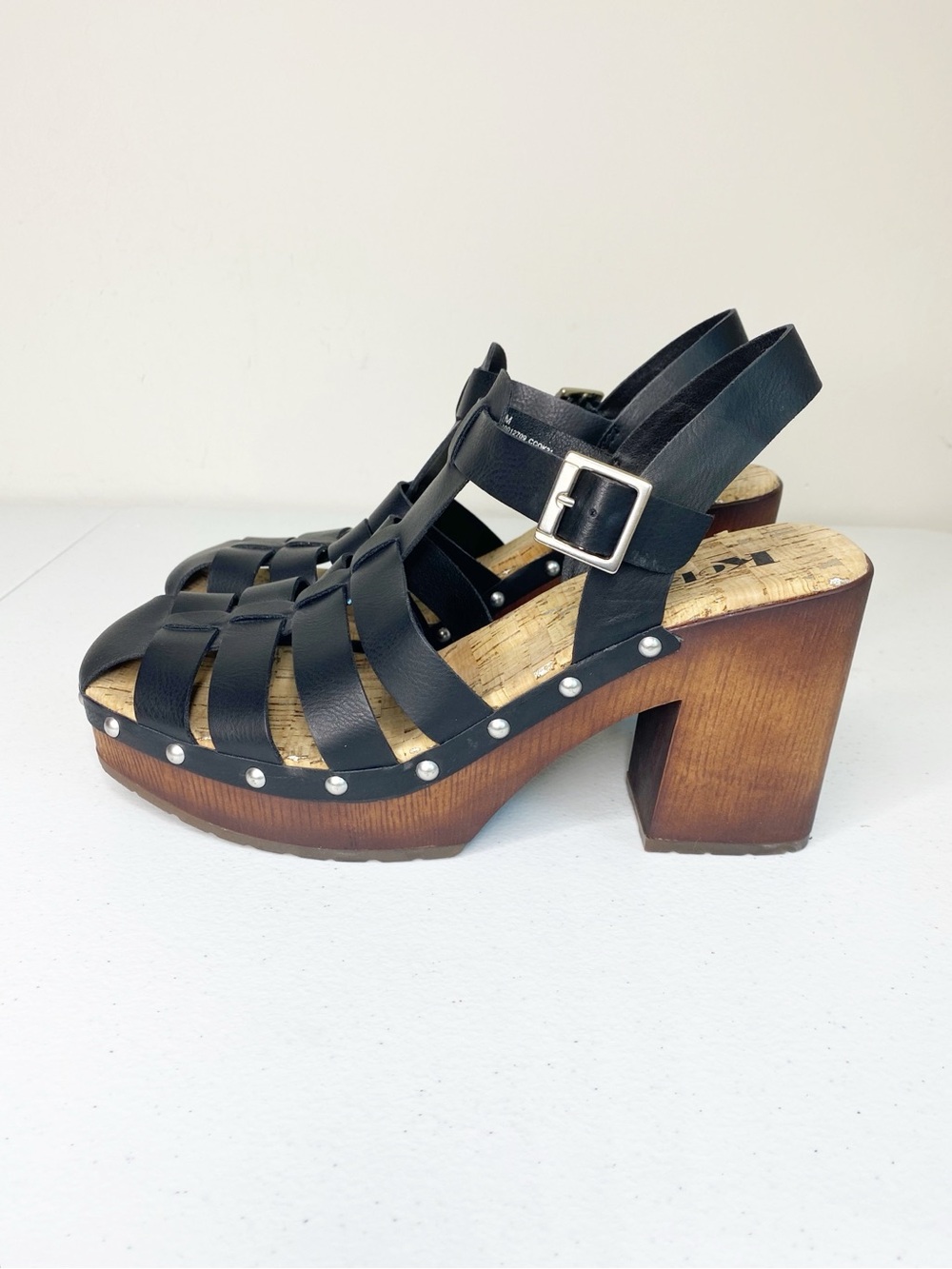 Korks Whitney Platform Fisherman Style Sandal in Black Size 9 Like new! - Picture 3 of 8